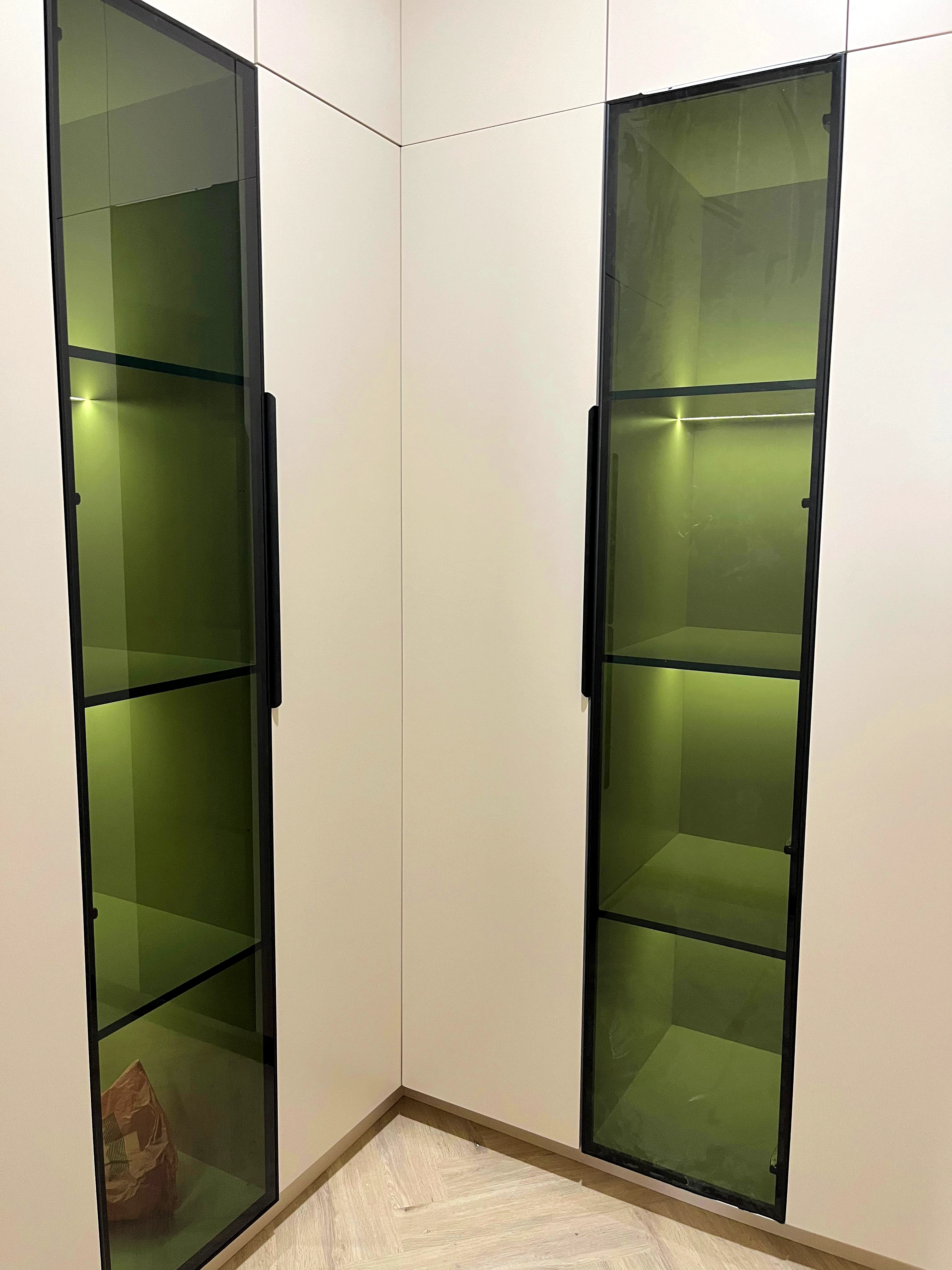 Doors and windows project 44