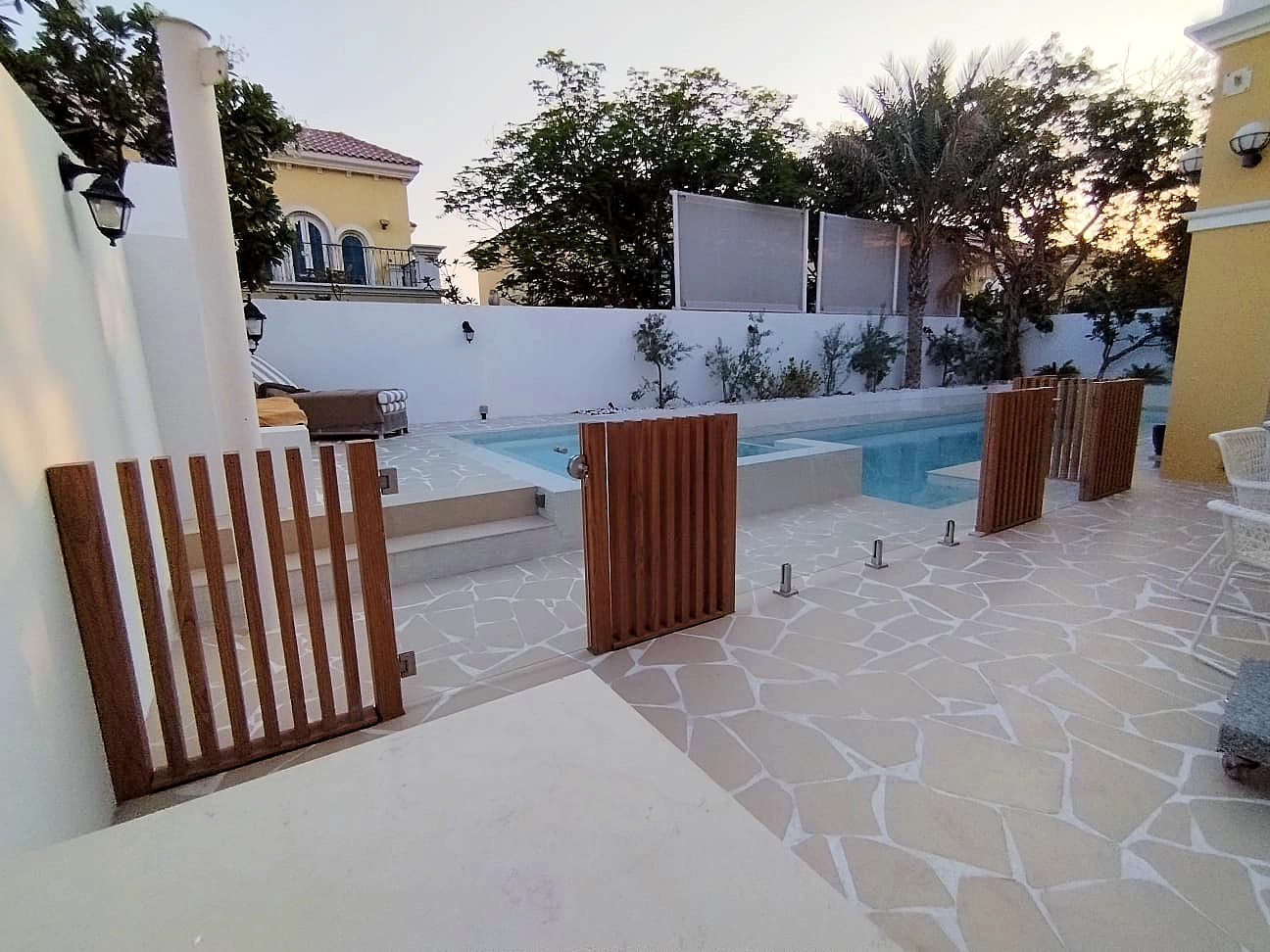 Glass railing project 12