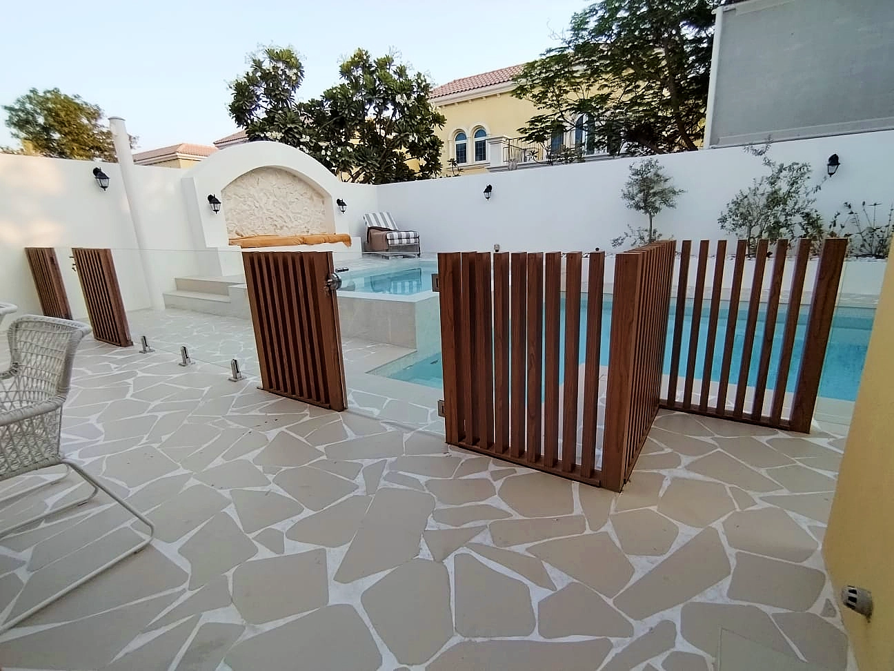 Glass railing project 13